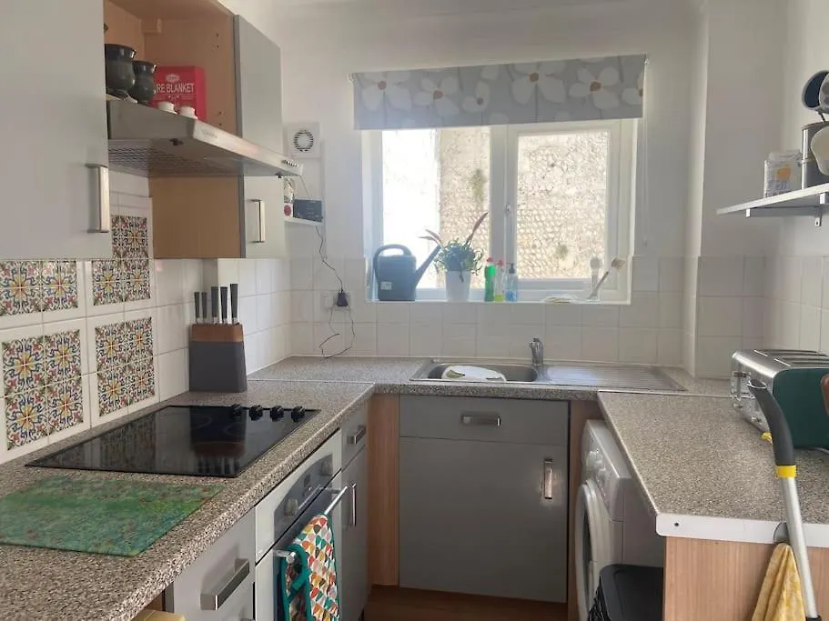 Appartamento Seaside Flat With Sunny Garden. Hove