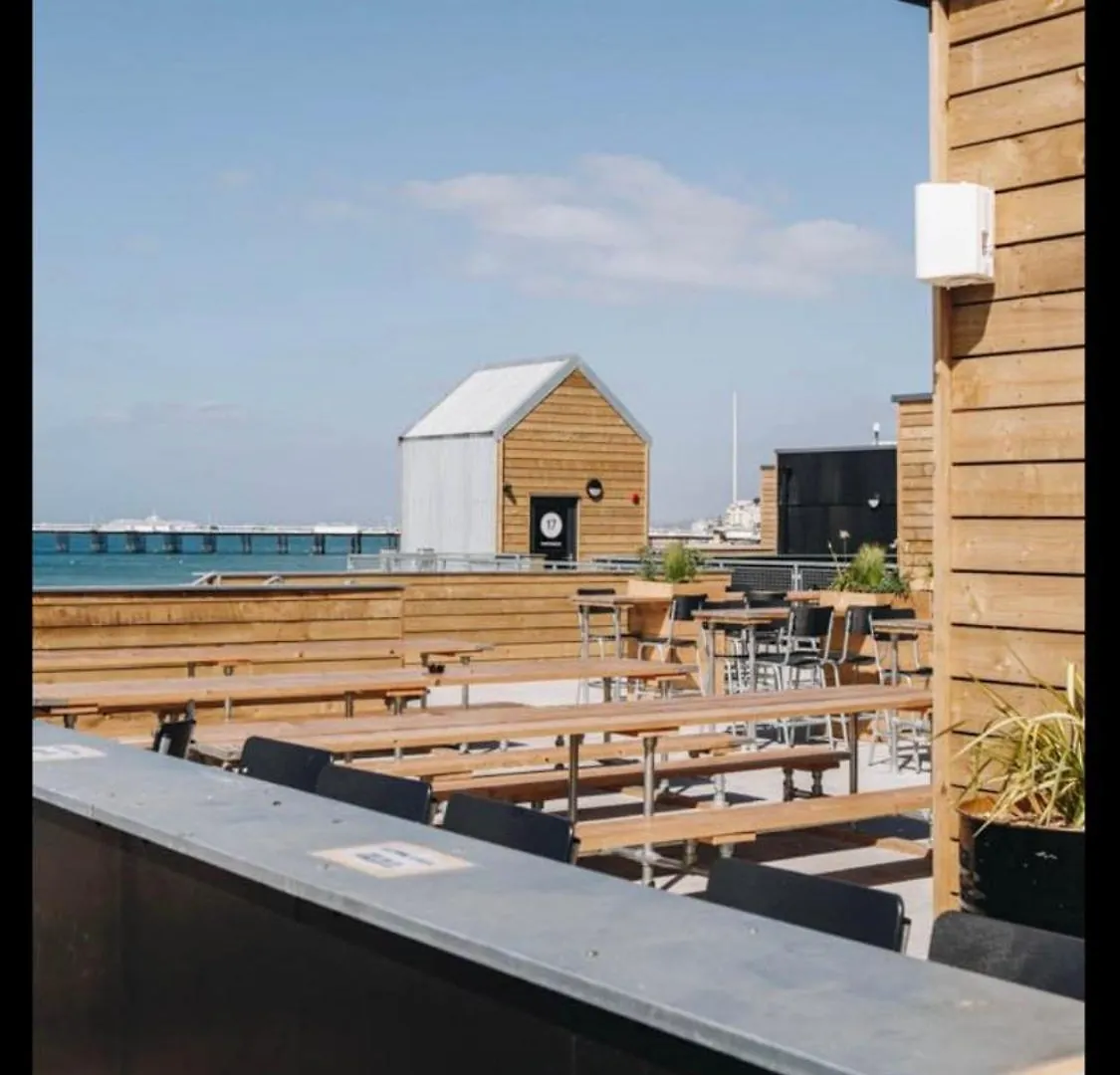 Appartamento Seaside Flat With Sunny Garden. Hove